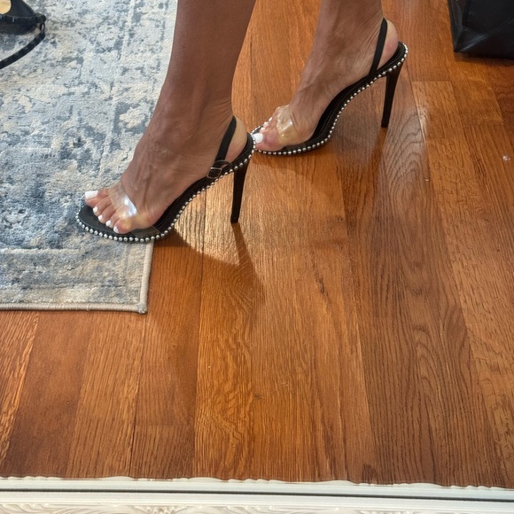 Cape Robbin Sandals Vinyl with Studfing - Picture 4 of 5